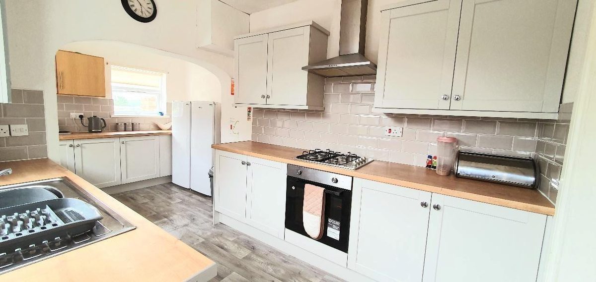 Full gas hob, oven and worktop space, so residents can cook properly rather than living on takeaways.